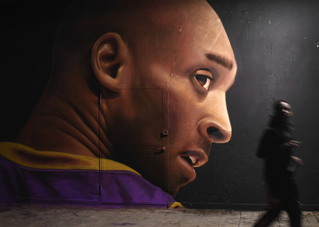 官方：莱斯特城租借签下伯恩利中场拉姆齐，租期一个赛季