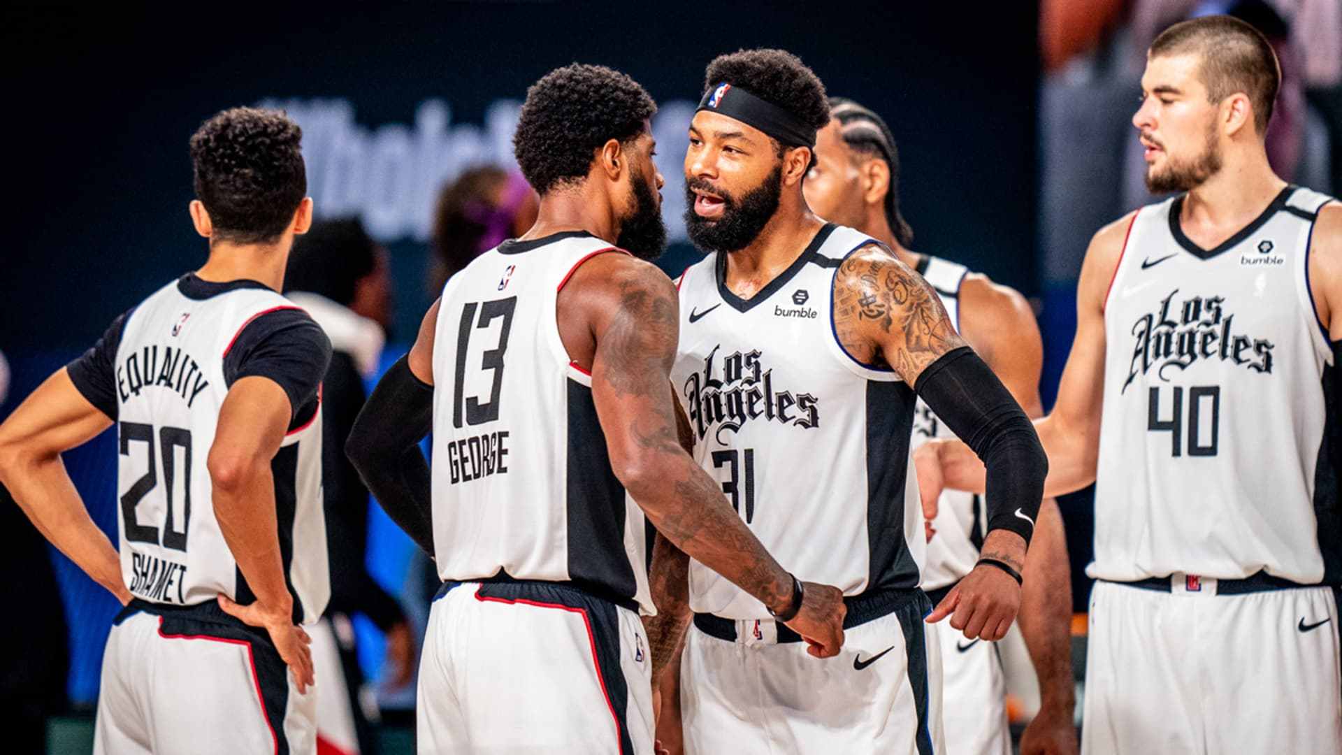 深圳男篮聘请澳大利亚教练凯利任2025-2026赛季主教练，阵容以本土核心为主，阵容实力强劲。