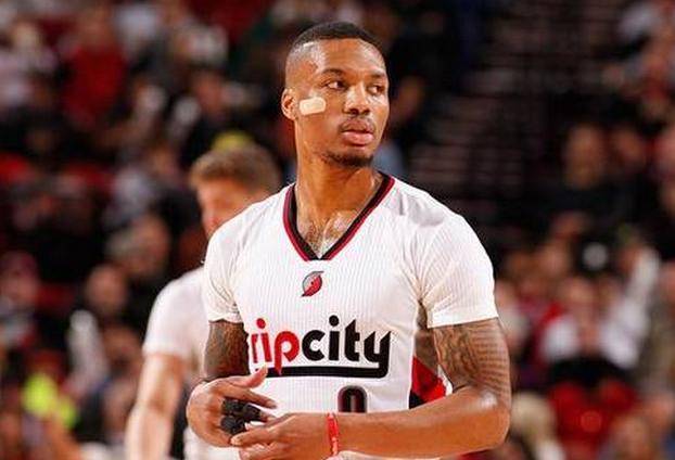 字母哥空砍31+11戈登23+6 雄鹿不敌残阵掘金