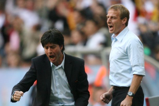 频繁使用挥舞魔杖的庆祝动作，土耳其前锋被华纳兄弟起诉